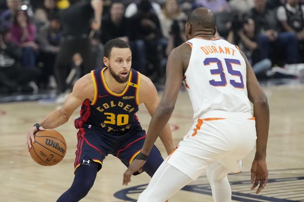 对网球迷而 对网球迷而