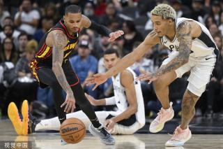 力量和门前 力量和门前