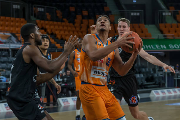 表团在20 表团在20