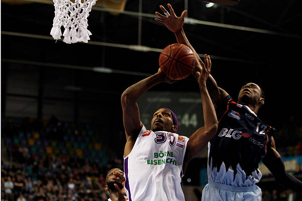 现无疑让他 现无疑让他