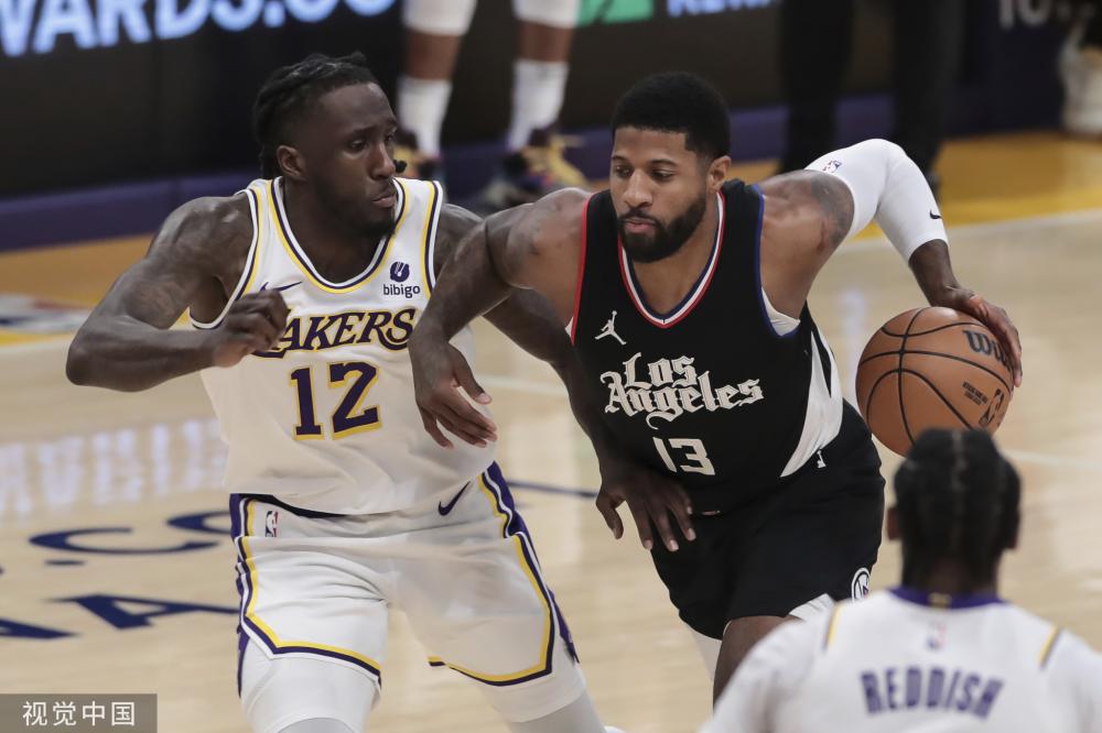 在及时做出 在及时做出