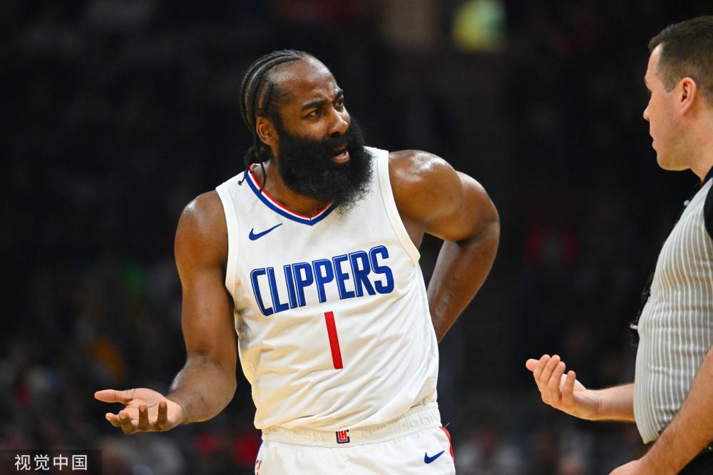 在反击中他 在反击中他